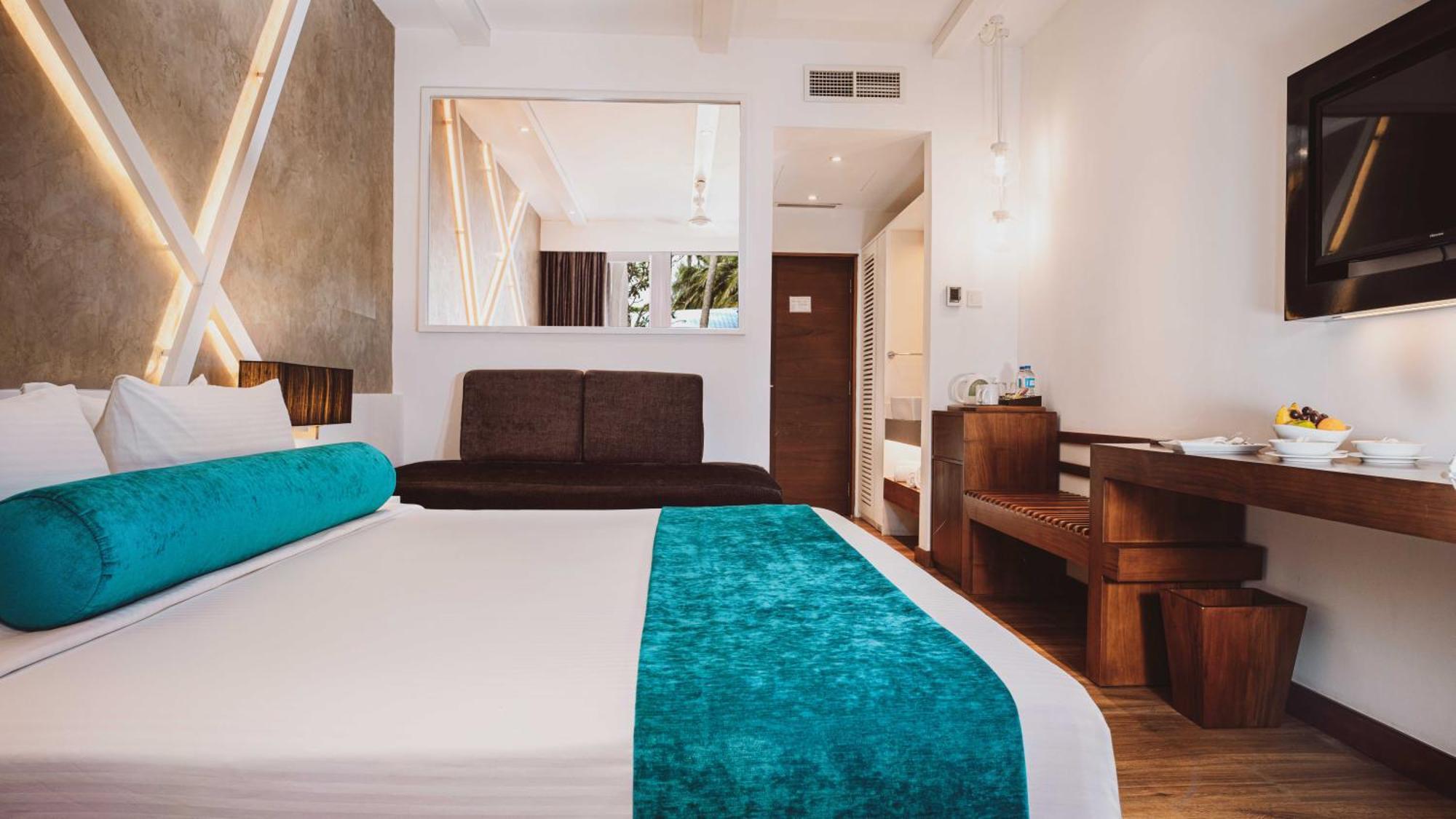 Camelot Beach Hotel Негомбо Екстер'єр фото