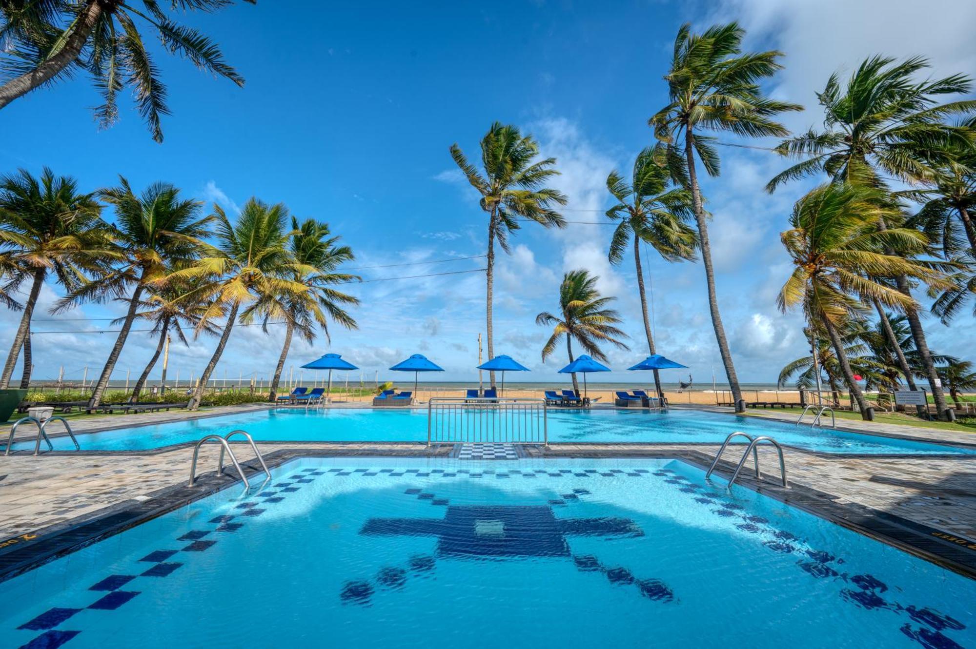 Camelot Beach Hotel Негомбо Екстер'єр фото