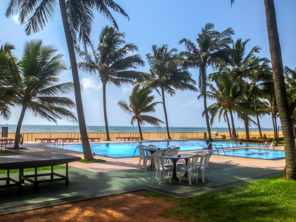 Camelot Beach Hotel Негомбо Екстер'єр фото